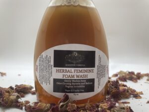 Sweet Rose Gold Gentle Herbal Feminine Foam Wash